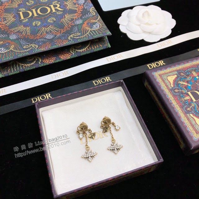 Dior飾品 迪奧經典熱銷款金色復古蝴蝶JADIOR耳釘耳環  zgd1479